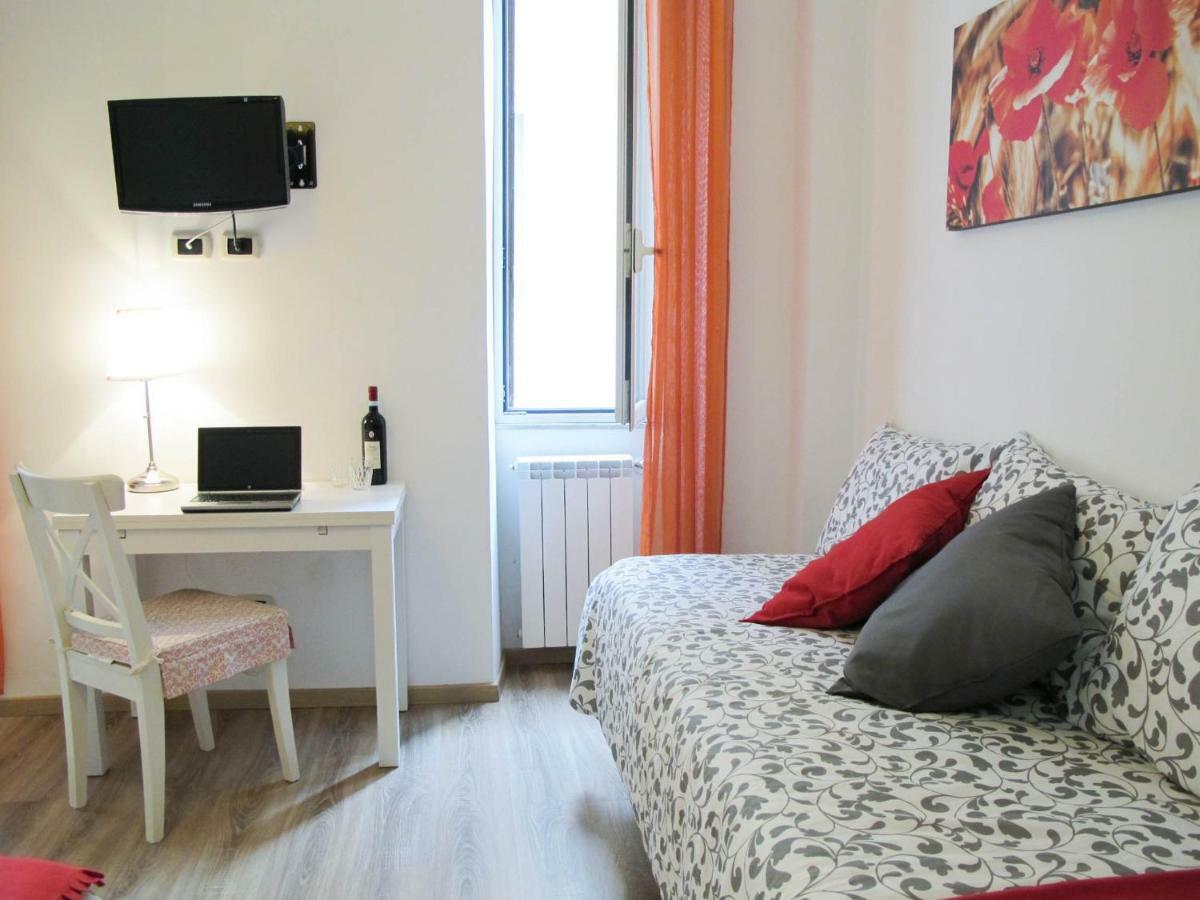 Falco Holiday House โรม ภายนอก รูปภาพ
